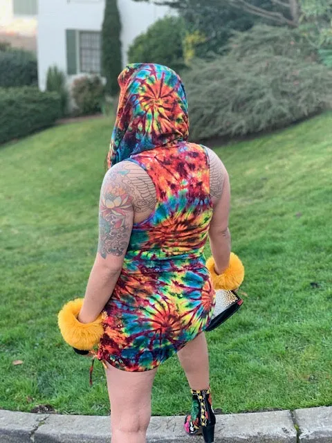 Barefoot Lazer Huntress Dress #1