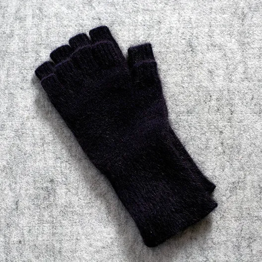 Fingerless gloves in Merino wool, possum down and silk