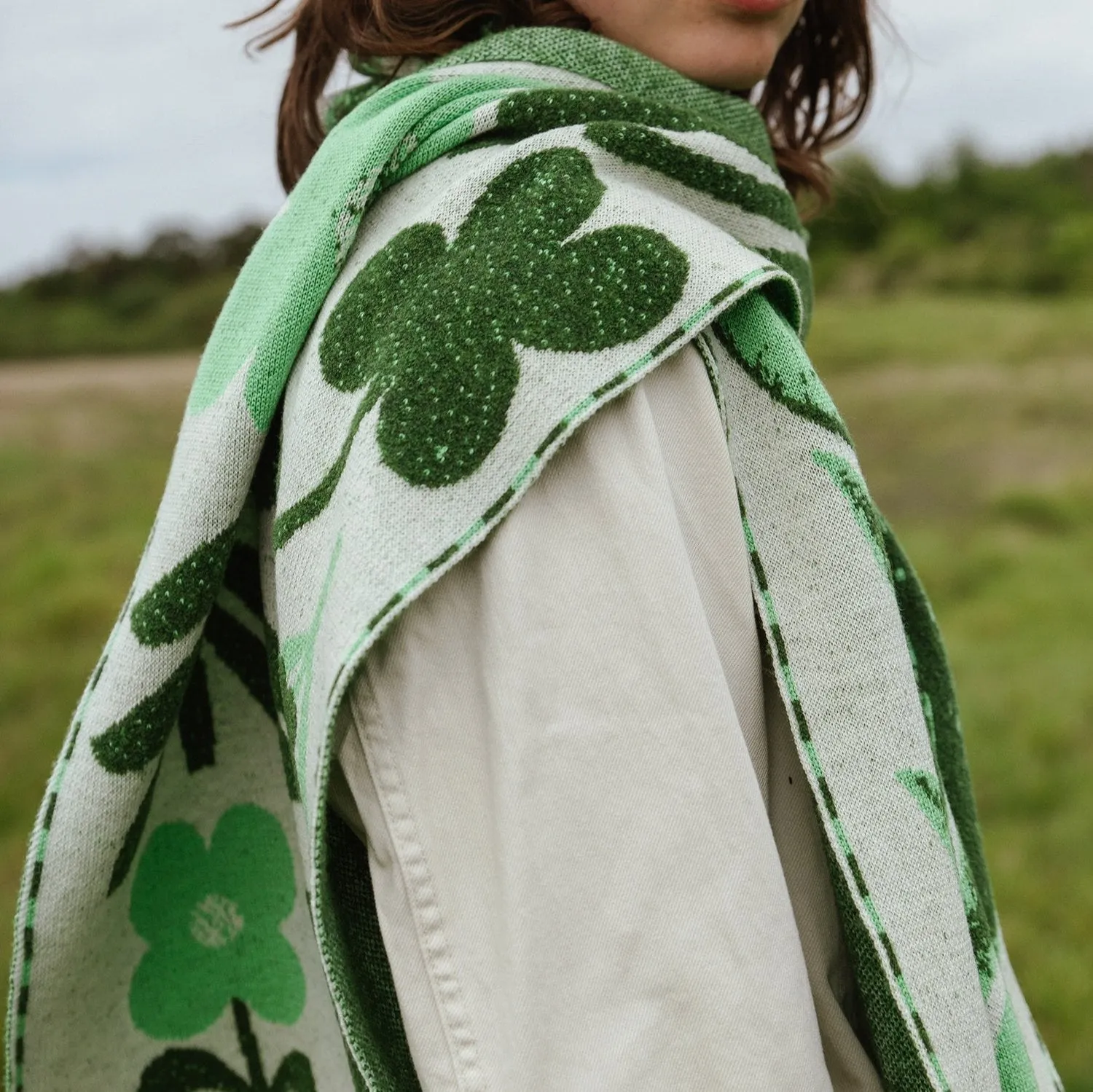 Swinbrook 24 Scarf - Garden