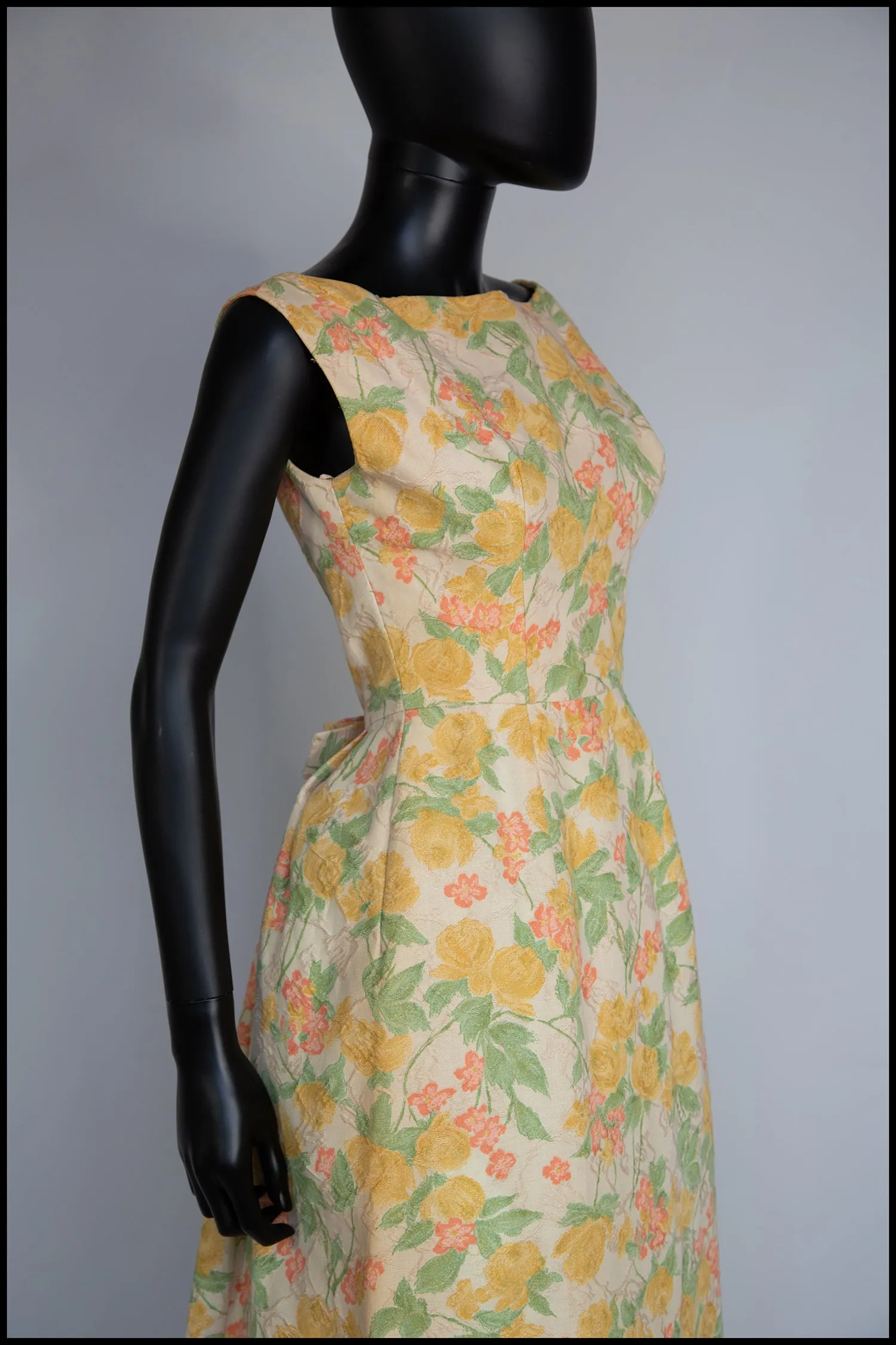 Vintage 1950s Pastel Floral Brocade Cotton Dress